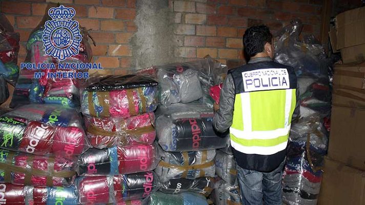 Telediario 1 - Falsificadores de ropa