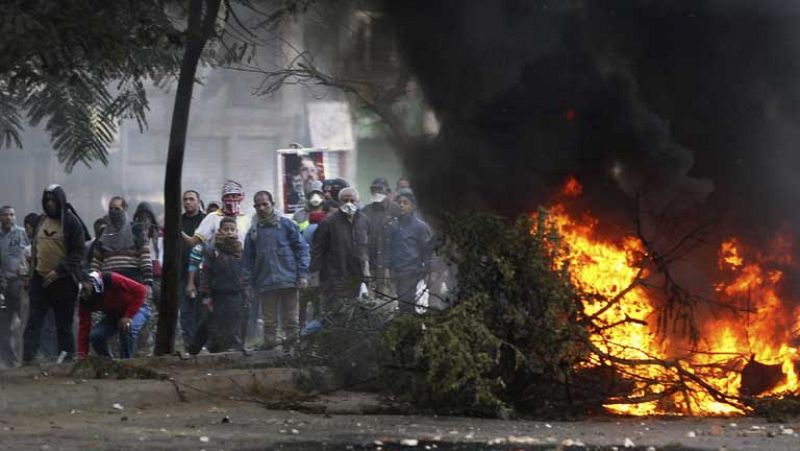 Enfrentamientos en El Cairo entre estudiantes y las fuerzas de seguridad