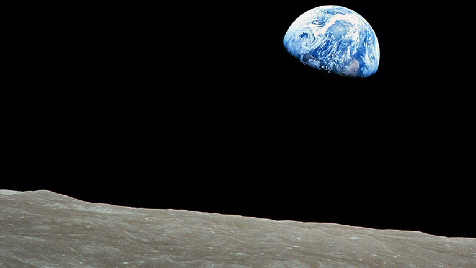 Cuatro eclipses, satélites orbitando Júpiter, y otros fenómenos visibles en 2014