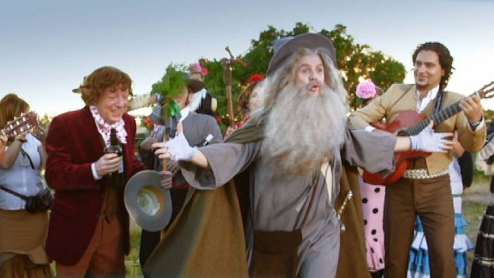 Especiales de Navidad: Frodo y Gandalf cantando sevillanas | RTVE Play