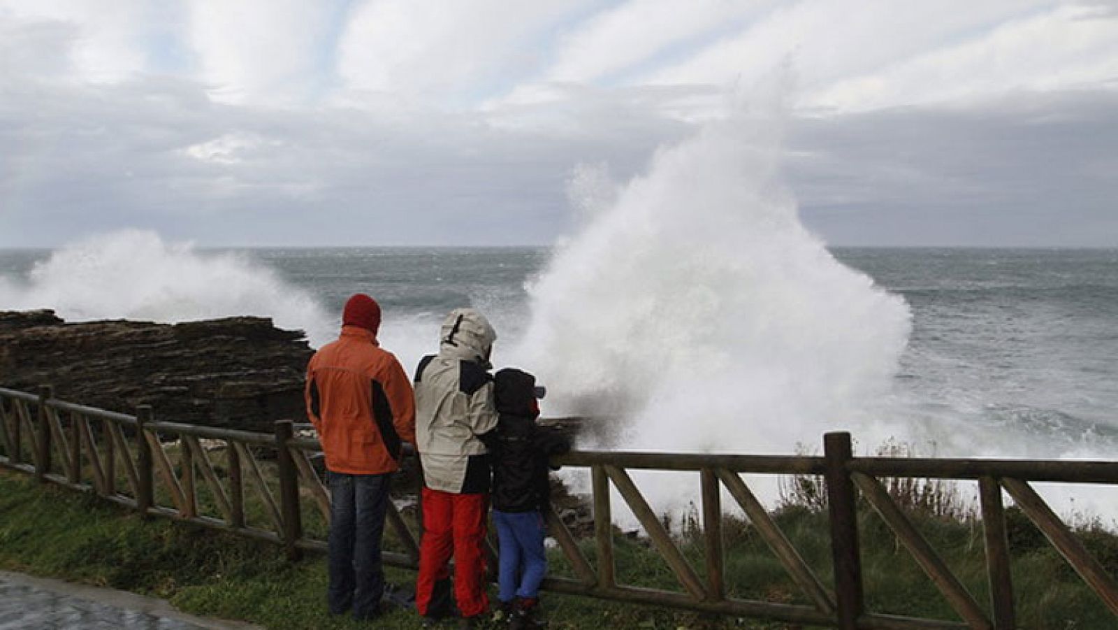 El temporal deja lluvia y viento en la mayor parte de España