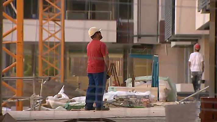 Telediario 1 - El paro por sectores