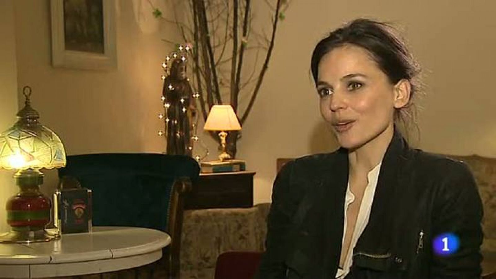 Telediario 1: Entrevista con Elena Anaya | RTVE Play