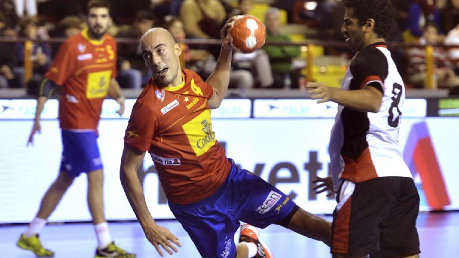 Telediario 1: España se pasea ante Egipto en su debut en el torneo (32-23) | RTVE Play