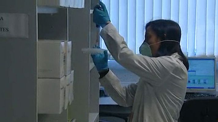 Telediario 1 - Un total de 92 crímenes resueltos por el ADN, cada vez más demandado y eficaz