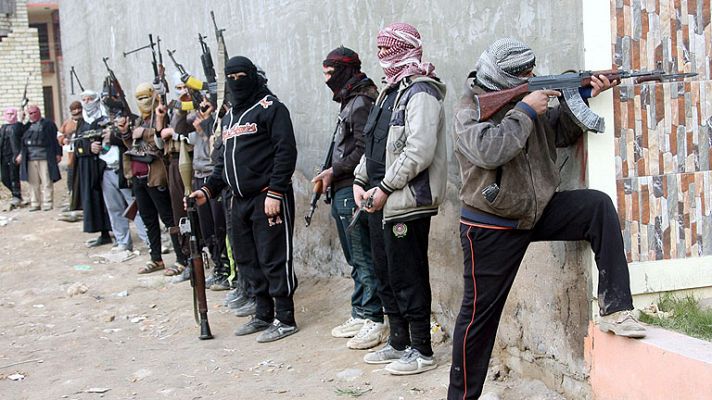 Telediario 1 - Continúan choques por el control de las ciudades iraquíes de Faluya y Ramadi