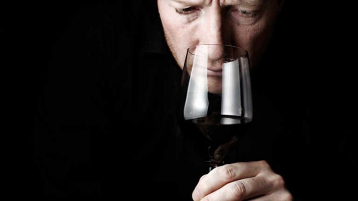 Documentos TV - La industria de los expertos