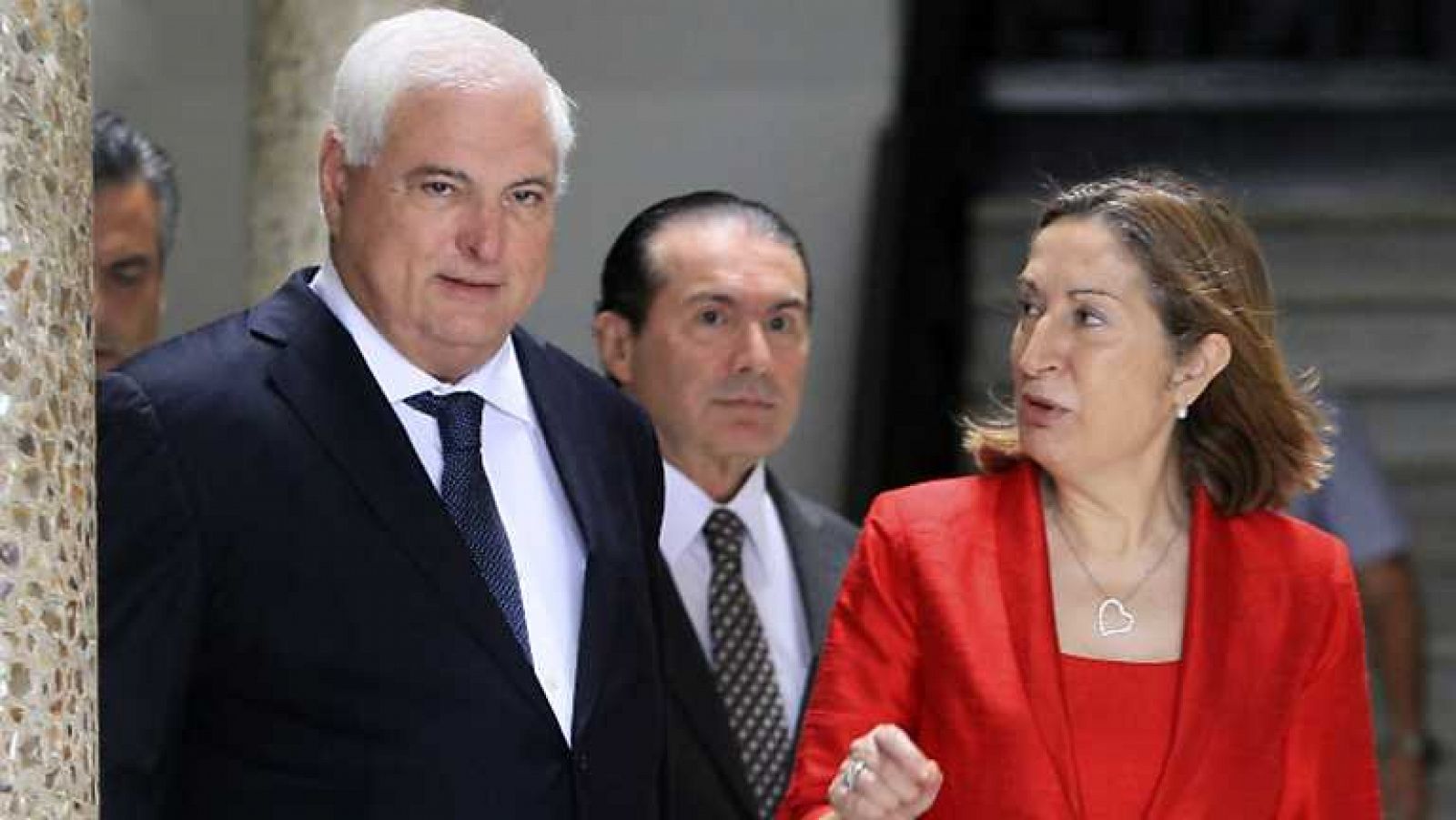 La tarde en 24 horas - Bloque 19 h. - 06/01/14 - Ver ahora