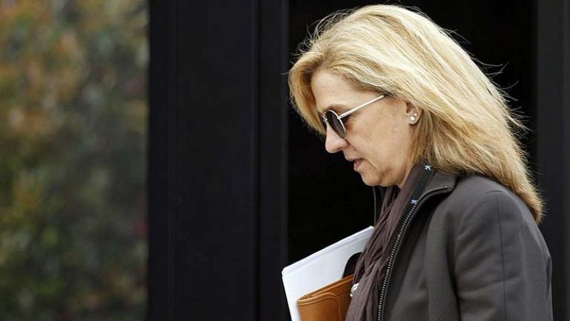 El juez Castro sostiene que la infanta Cristina no podía desconocer las actividades de su marido