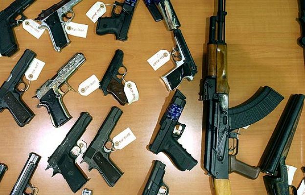 Detenidos por tráfico de armas