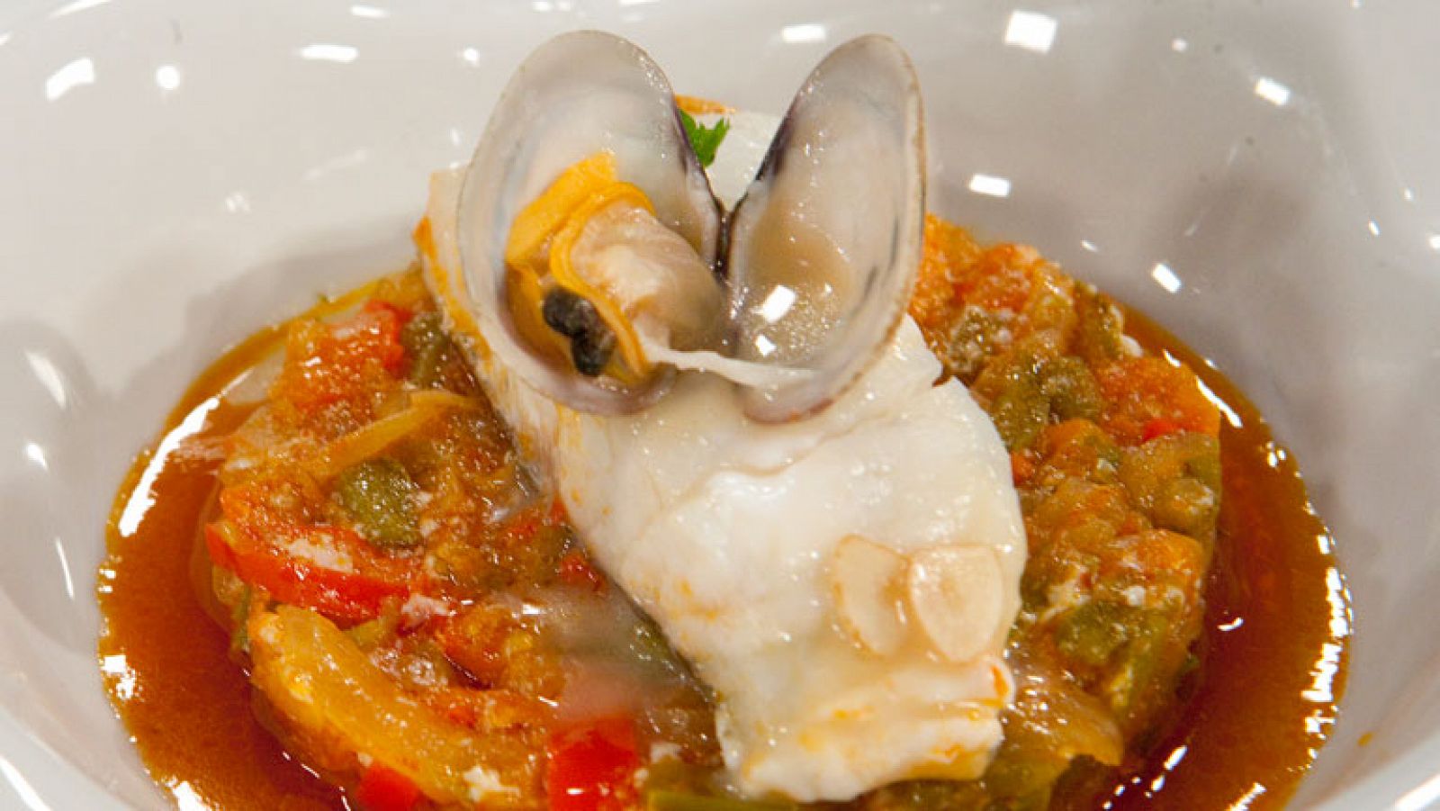 RTVE Cocina: Bacalao al horno con pimientos  | RTVE Play