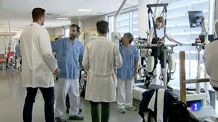 Telediario 1 - Un máster enseña a crear productos sanitarios