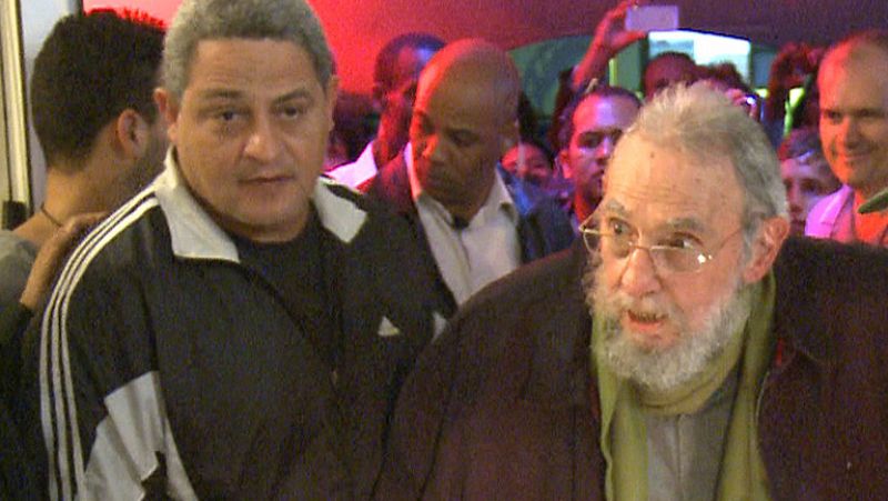 Fidel Castro reaparece por primera vez desde abril de 2013