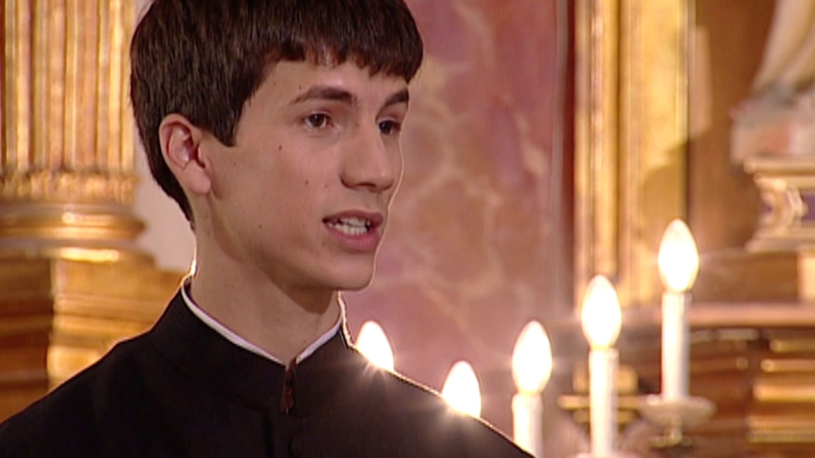 Amar en tiempos revueltos - T3 - Episodio 232 - Ver ahora