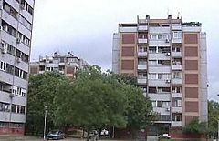 Karadzic vivía en un piso de alquiler al norte de Belgrado