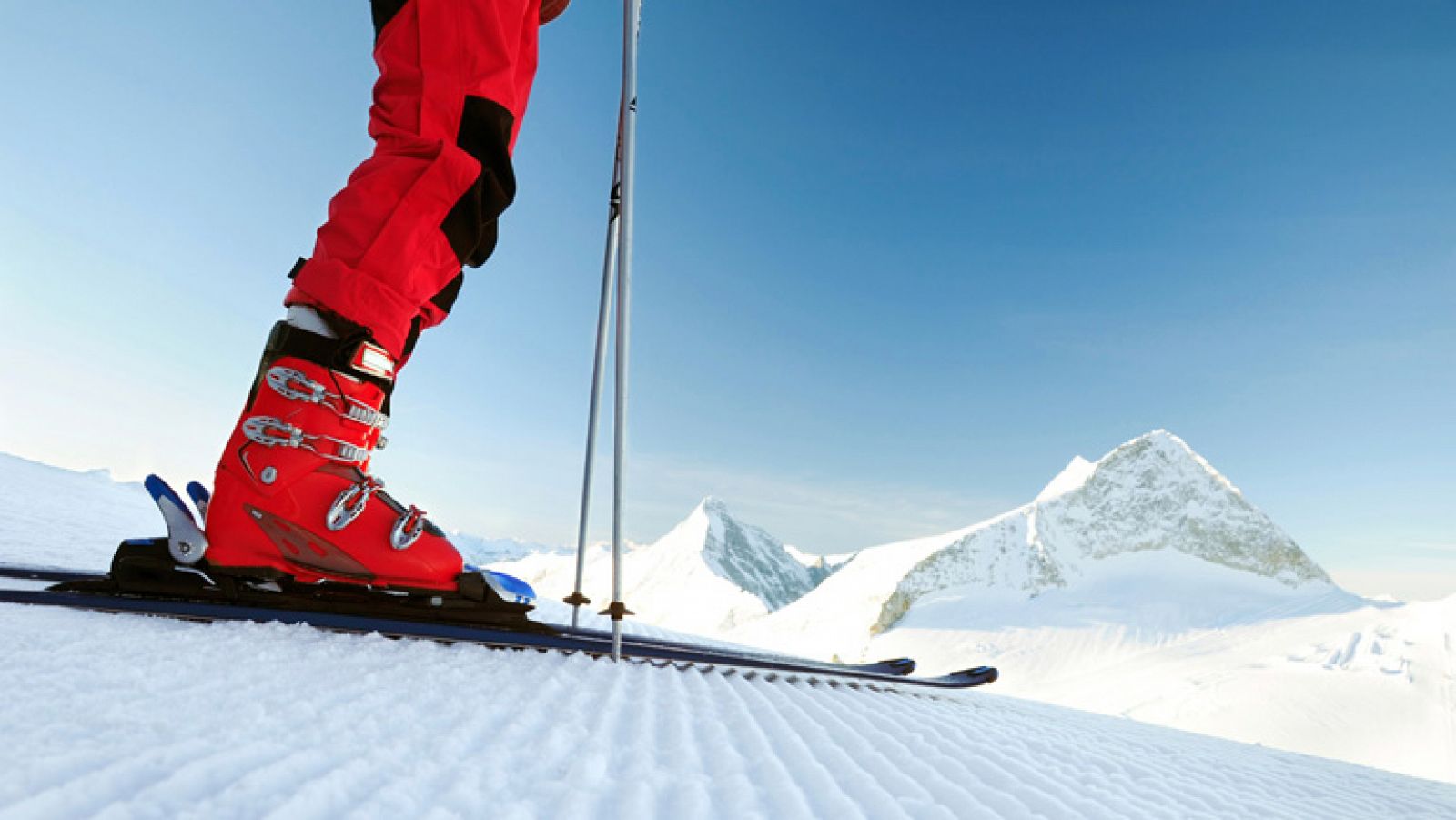 Telediario 1: El esquí, ¿Un deporte de riesgo? | RTVE Play