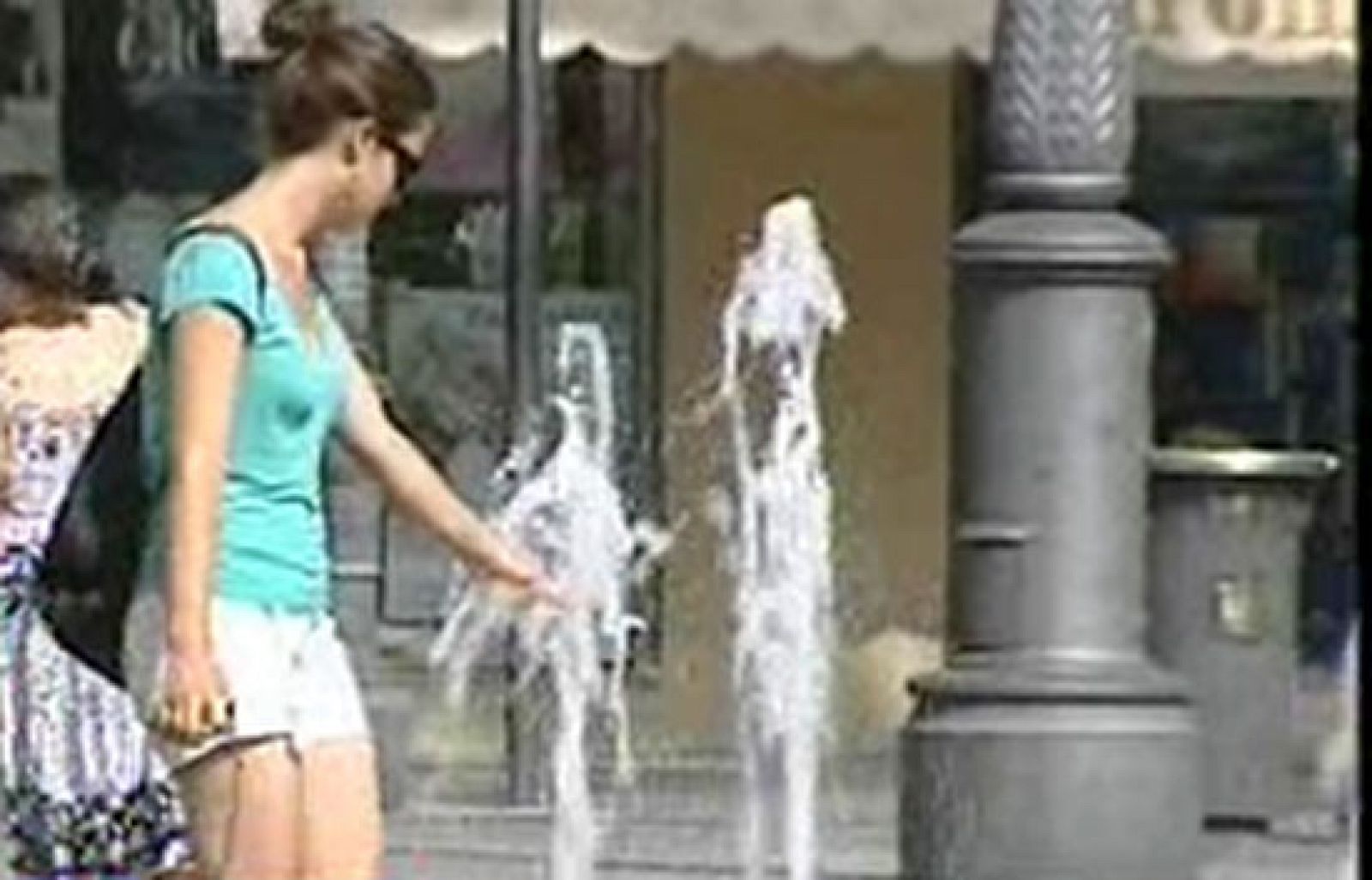 El centro y sur de la península se encuentran en alerta naranja por el intenso calor y 16 provincias más se encuentran en alerta amarilla.