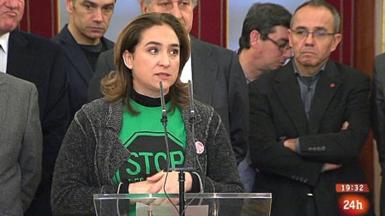  Parlamento - Conoce el Parlamento - Iniciativa legislativa popular - 11/01/2014