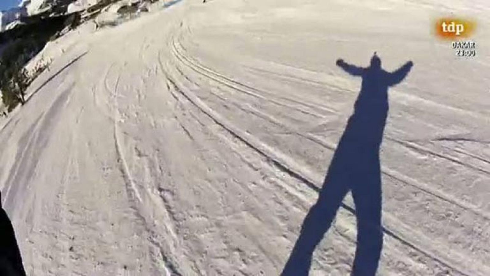 Programa de turismo activo y deportes outdoor que descubre aventuras y presenta los mejores destinos para disfrutar de la naturaleza y la actividad al aire libre.