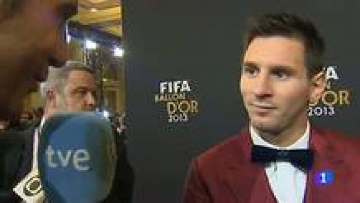 Messi felicita a Cristiano por conseguir el Balón de Oro