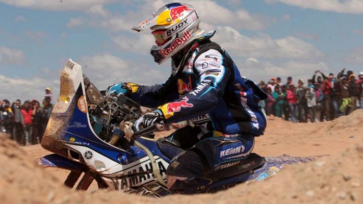 Despres gana la octava etapa en motos y Al Attiyah se impone en coches