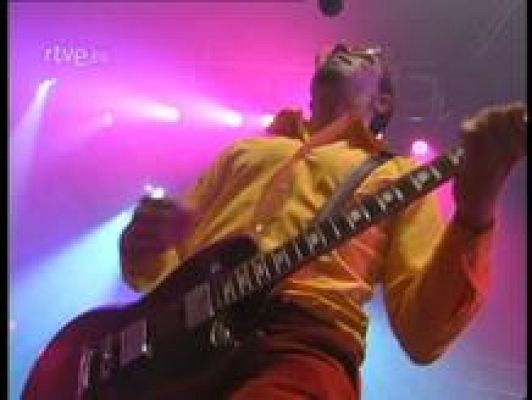 Cachitos de hierro y cromo - El Niño Gusano