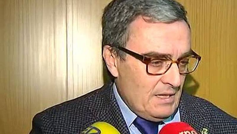 El alcalde de Lleida renunciará a su acta de diputado por el PSC antes del debate sobre la consulta 