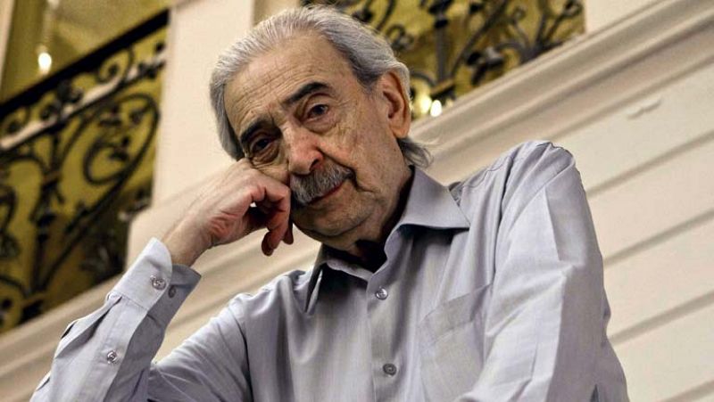 El poeta y periodista argentino, Juan Gelman ha fallecido en México 