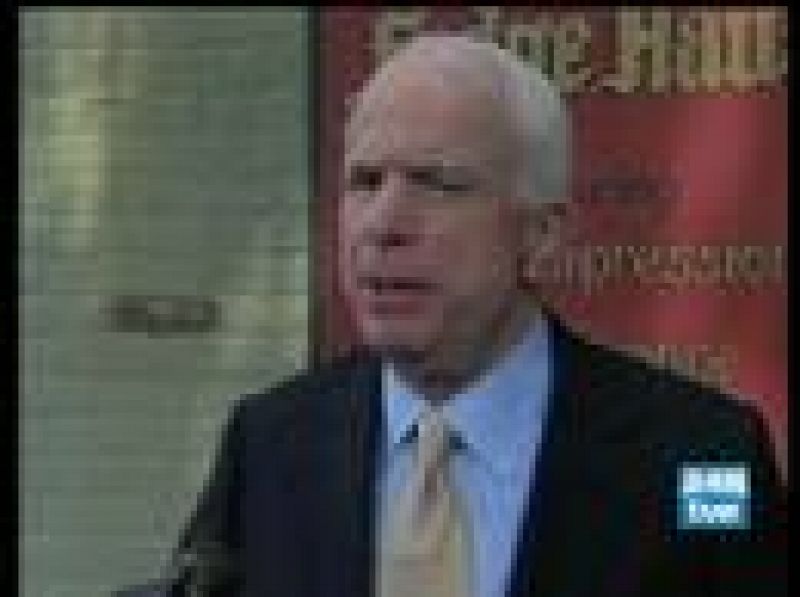 El candidato republicado a la presidencia de EE.UU.,John McCain, afirma que a él también le gustaría dar un discurso en Berlín, como ha hecho Obama, pero precisa que como presidente.