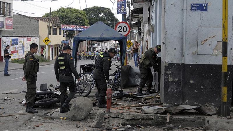 Atentado en Colombia un día después del fin del alto el fuego de las FARC