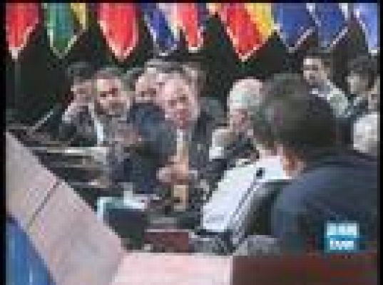 Zapatero recibe a Chávez en Moncloa