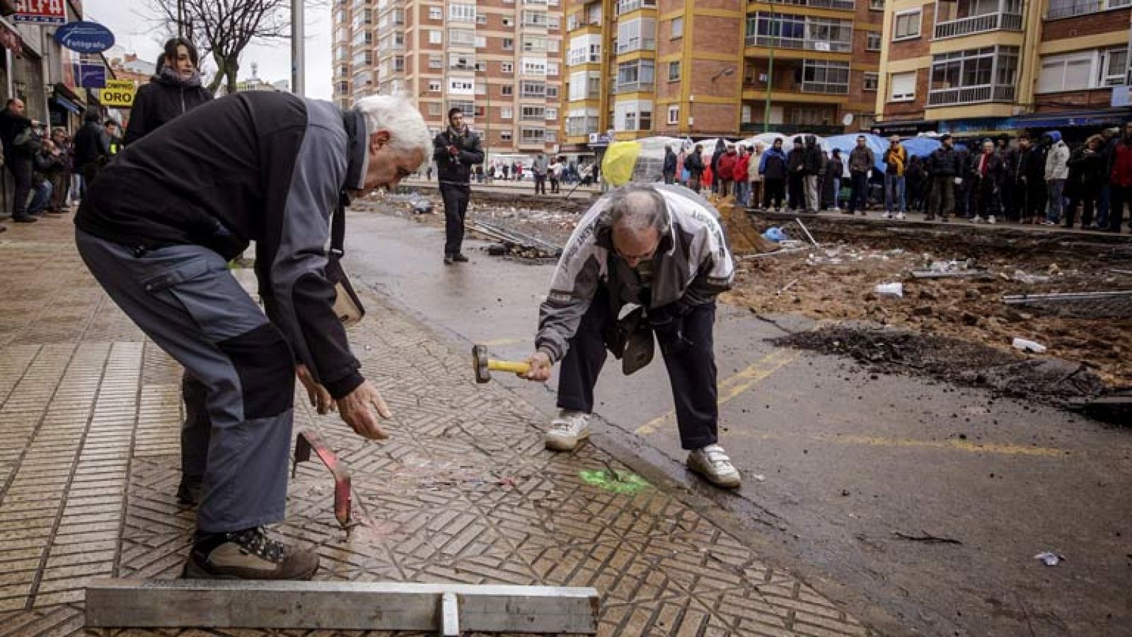 Telediario 1: No se suspenderán obras Gamonal | RTVE Play