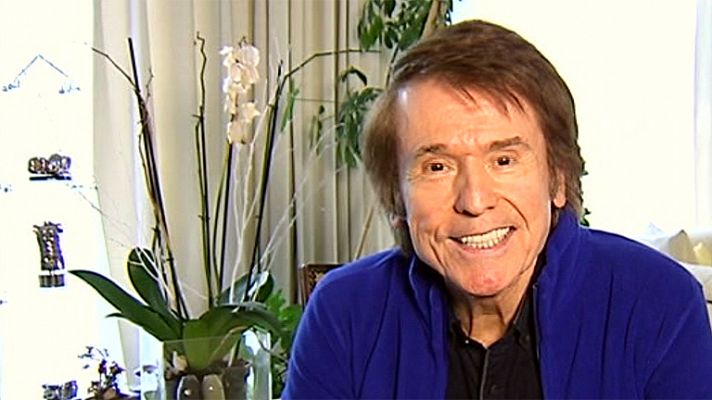 Entre todos - Felicitación de Raphael