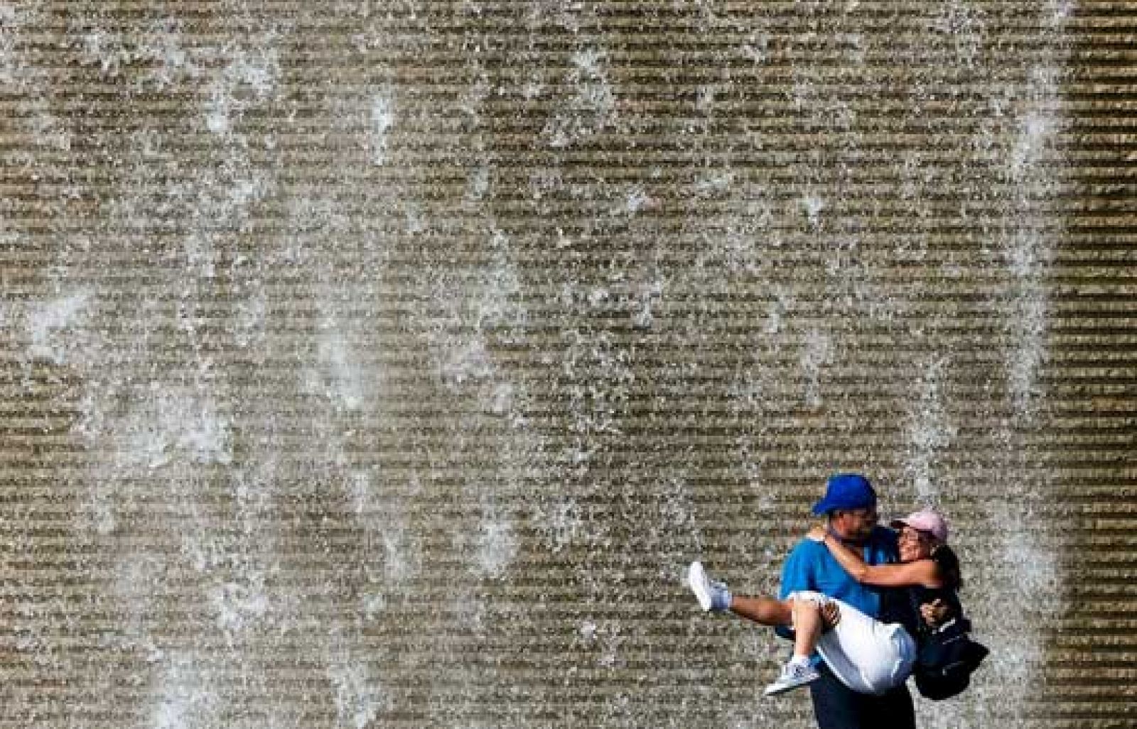 El agua causa furor en la Expo de Zaragoza