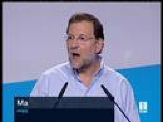 Rajoy pide a Chávez respeto