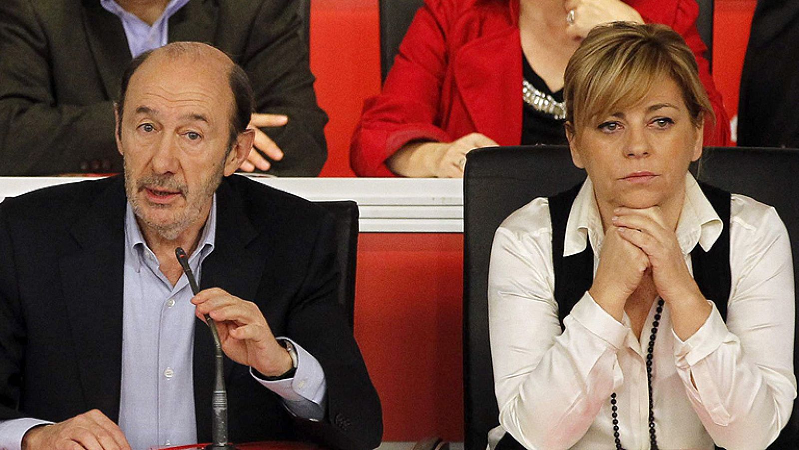 Rubalcaba propone celebrar las primarias en noviembre