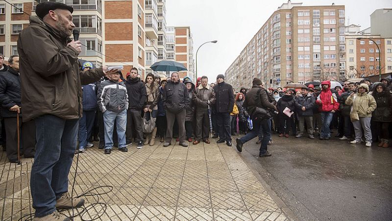 Los vecinos de Burgos seguiran con acciones a pesar del anuncio de paralización de las obras