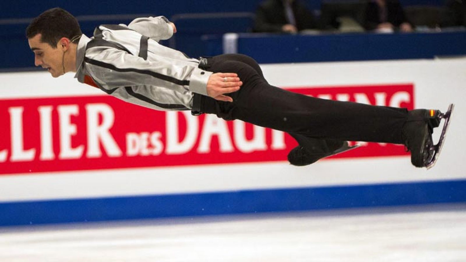 Javier Fernández hace historia en el patinaje artístico español | Ver