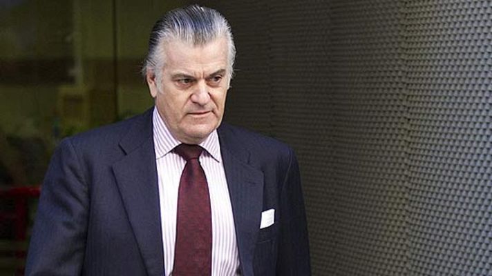 Telediario 1 - Bárcenas entrega una carta al juez