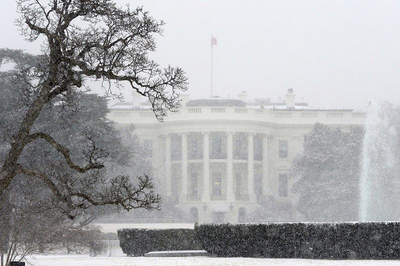 El temporal de nieve azota la costa oeste de Estados Unidos 