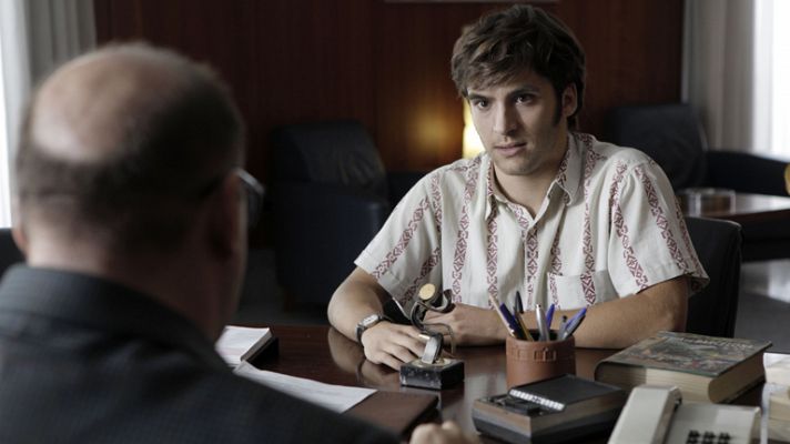 Cuéntame cómo pasó - Carlos sueña con ser escritor