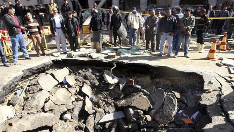 Una cadena de atentados deja cinco muertos y más de 80 heridos en El Cairo 