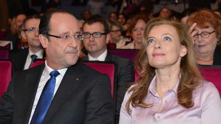 Telediario 1 - Hollande se separa de su mujer