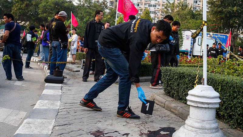 Matan a un líder opositor en las protestas para bloquear las elecciones en Tailandia