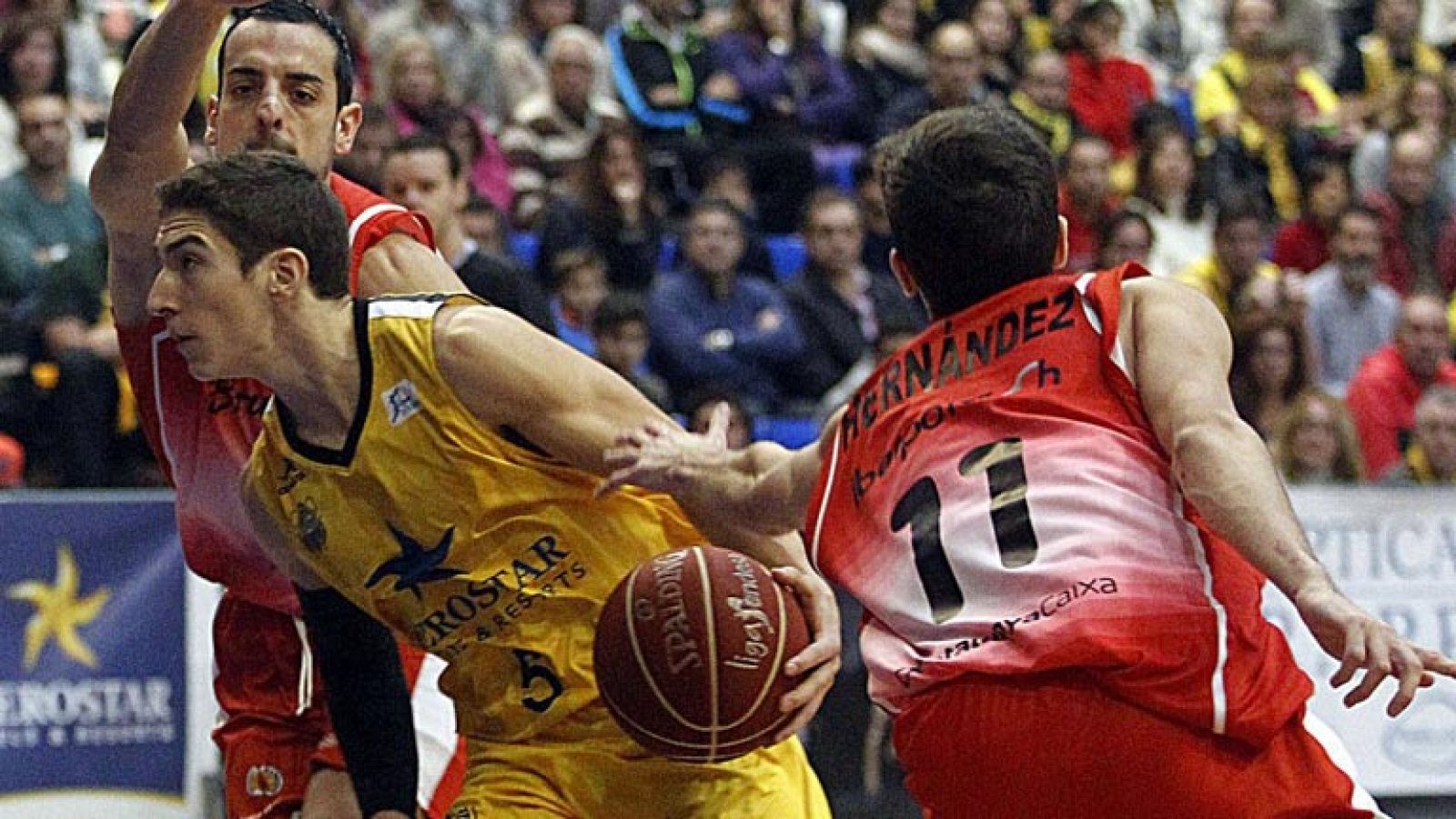 Baloncesto en RTVE: Iberostar Tenerife 78 - La Bruixa d'Or Manresa 83 | RTVE Play