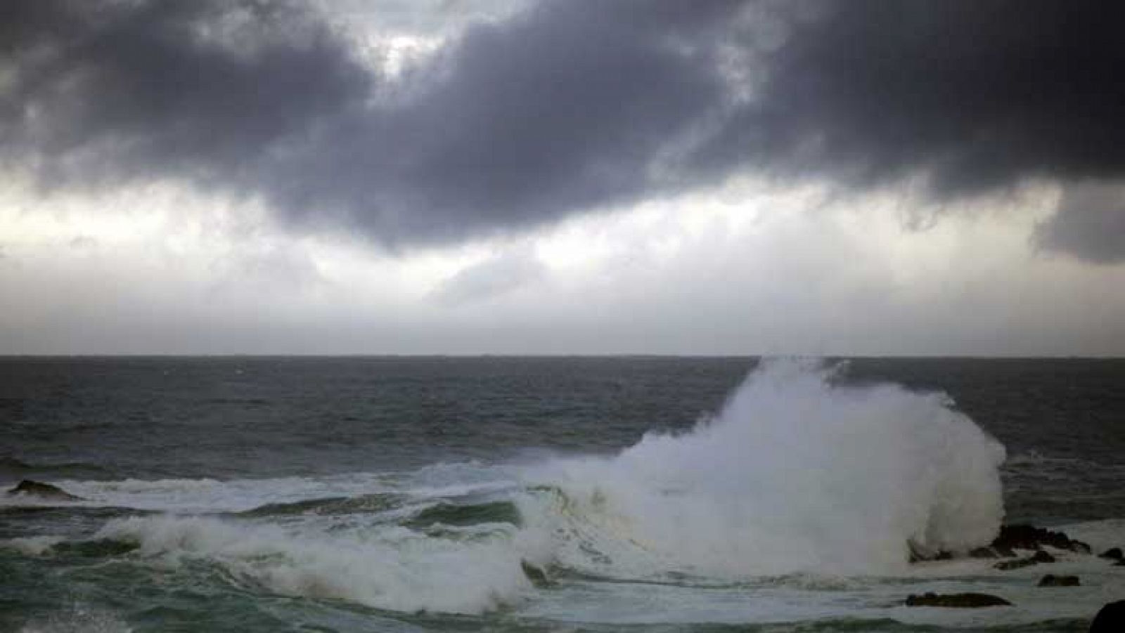 El tiempo: Precipitaciones débiles o localmente moderadas en Galicia | RTVE Play