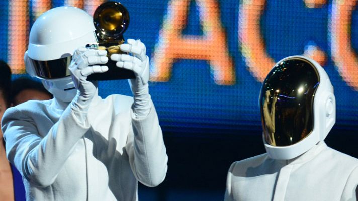 Daft Punk triunfa en los Grammy    