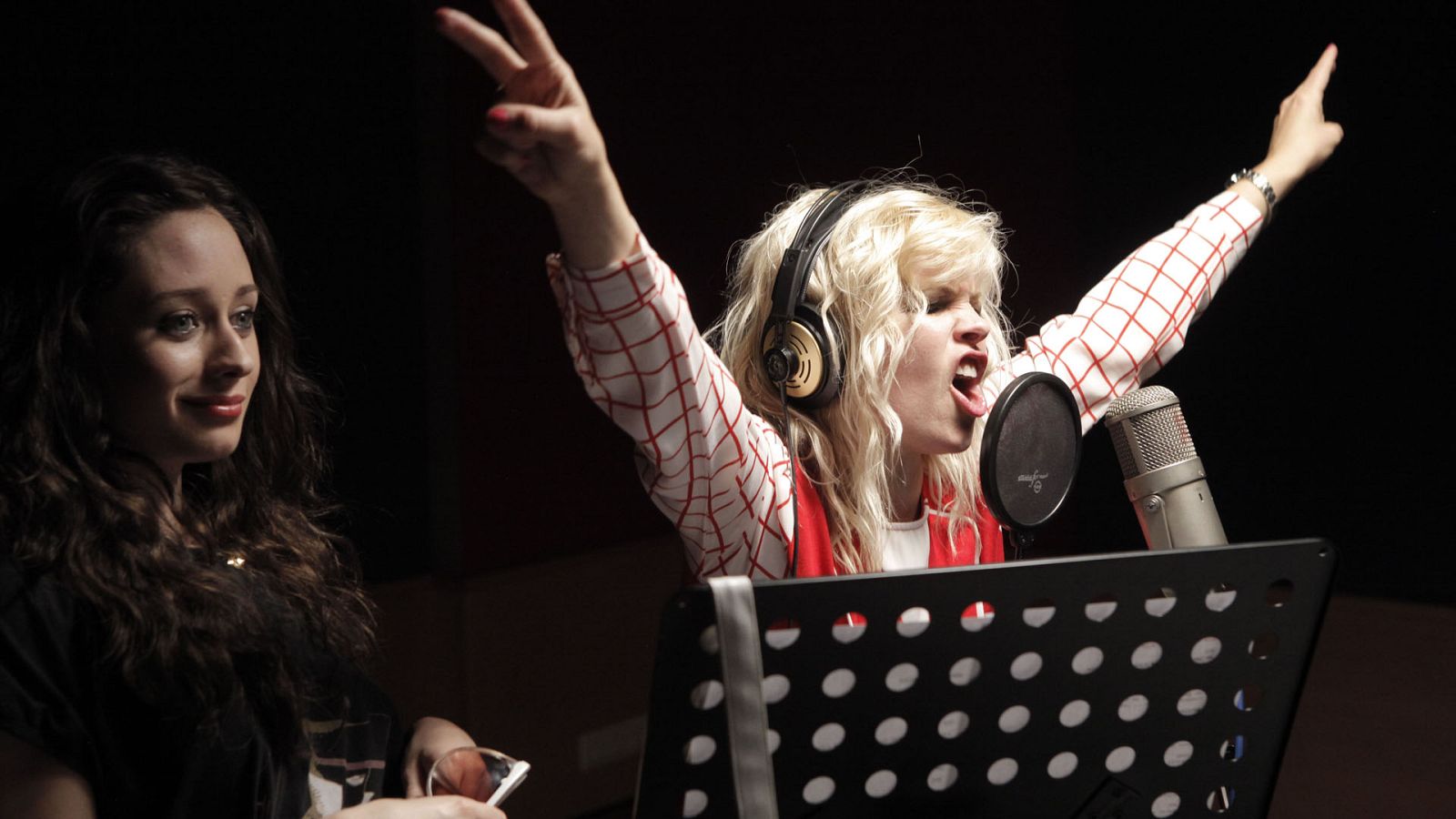 Cuéntame cómo pasó - T15 - Episodio 4: La frontera de Kahn-tor - Ver ahora