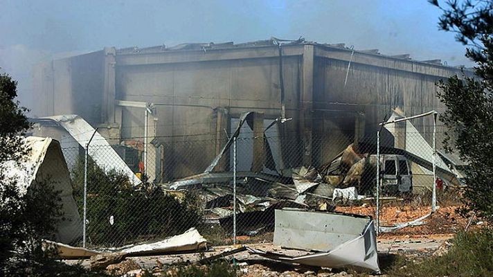 Telediario 1 - Explosión empresa pirotécnica