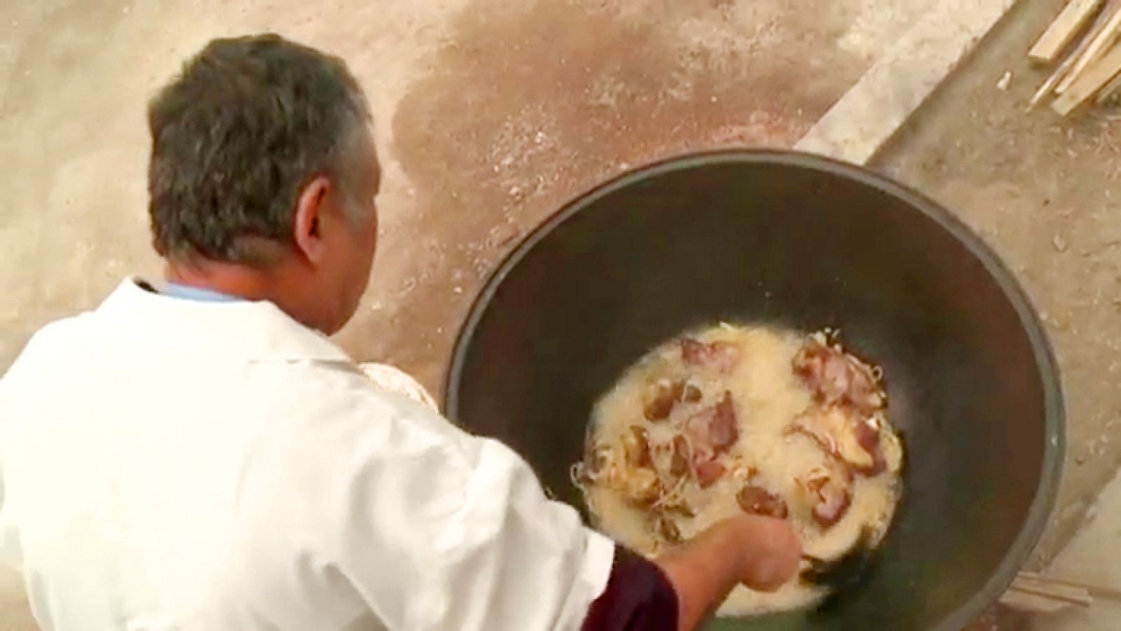 Españoles en el mundo - El Plov, el plato más típico de Uzbekistán